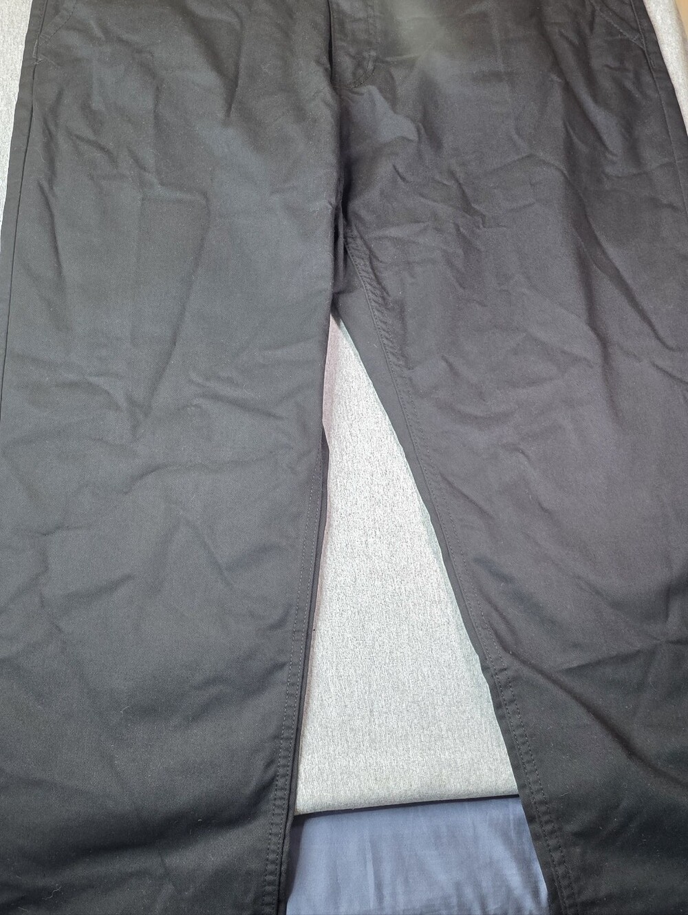 Vans Authentic Chino Relaxed Fit Pants Mens 38 Black VN0A5FJ8BLK New